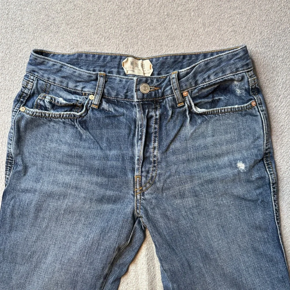 Free People Jeans Womens 25 Blue We The Free Straight Leg Distressed Raw Hem